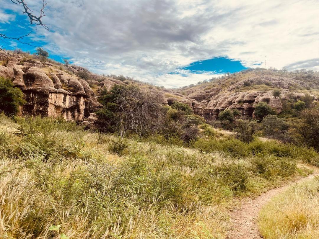 Sasa Safari Camp & Tours Βίλα Outjo Εξωτερικό φωτογραφία